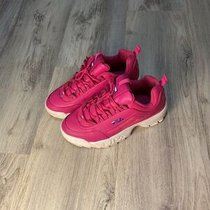 PRELOVED: HOT PINK FILA SNEAKERS